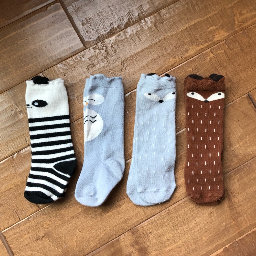 Lot of 4 toddler knee highs - animal prints